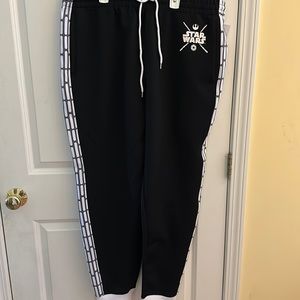 NEW Disney Park Star Wars Joggers SIZE XL